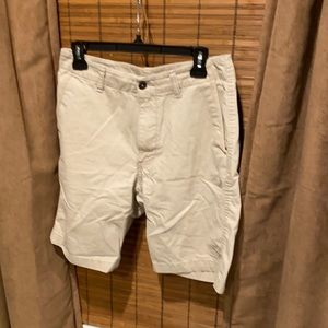 Old Navy Khaki shorts size 31